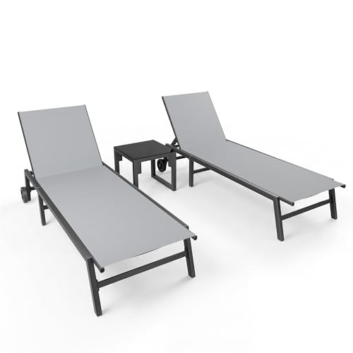 UDPATIO Sonnenliege 2er Set mit Tisch, Gartenliege wetterfest mit Rollen, 5-Fach Verstellbar, Relaxliege, Liegestuhl für Garten, Poolbereich, Balkon, bis 150 KG, 3-teilig, Grau