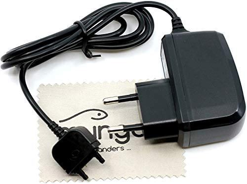 Ladegerät passend für Sony Ericsson G900i, G705i, G700i, G502i, F305i, J10i Elm, D750i, C905i, C903i, C902i, C901i, C702i, C510i, Aino, Hazel Ladekabel Netzteil 1A OTB mit mungoo Displayputztuch