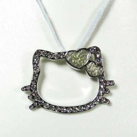 HELLO KITTY Pendentif Coeur