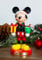 Disney DN6211L Mickey Mouse with Present Nussknacker, Mehrfarbig