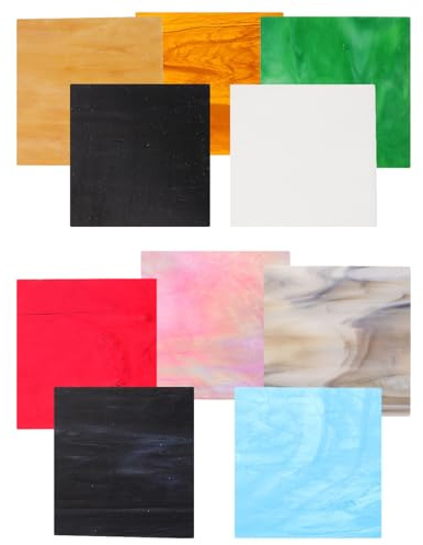Amosfun Lot de 10 Feuilles de Verre Cathédrale Colorées 10x10 Cm pour Vitrail, Pièces en Verre Artisanal Translucide Texture Ondulée, Décoration Bricolage Maison, Couleur Aléatoire
