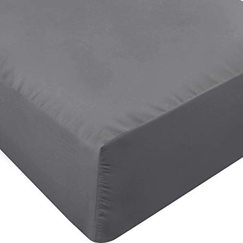 Utopia Bedding Spannbettlaken für Doppelbetten – Bettlaken – Tiefe Tasche – weiche Mikrofaser – schrumpf- und lichtbeständig – pflegeleicht – nur 1 Spannbetttuch (grau)