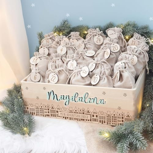 Personalisierte Adventskiste - Adventskalender aus Holz mit Namen - Gravur Kalender DIY - Weihnachtskalender für Kinder - hello mini (Stadt 3D)