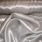 Stoff-Kollektion - Satin Stoff Meterware aus Polyester - Polyestersatin Glänzend & Doppelseitig 150cm breit – Ideal zum Nähen von Kostümen, für Bekleidung, als Dekostoff etc. - Silber