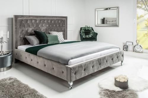 Casa Padrino Chesterfield Samt Doppelbett Silbergrau/Silber 190 x 215 x H. 130 cm - Massivholz Bett mit Kopfteil - Chesterfield Schlafzimmer Möbel