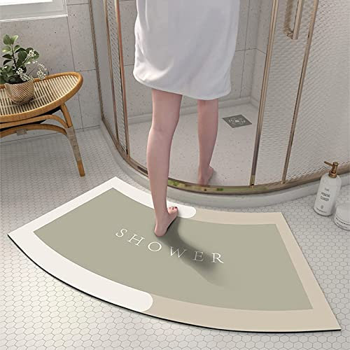 EUPXRHY Duschmatte Halbrund, Kieselgur Gebogene Duschmatte, Gummi rutschfeste Duschvorleger Runddusche, Saugfähig Dusch Vorlegematte Für Eckdusche, Waschbarer Duschvorleger Eckdusche,Beige,45 * 75CM