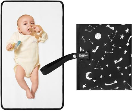 Tragbare Wickelunterlage für Babys, wasserdicht, kompakt, mit Handschlaufe, abwischbare Reise-Wickelunterlage für Wickeltasche (schwarze Sterne)