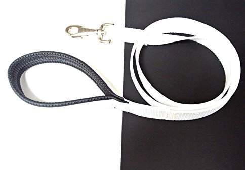 45 Deluxe Short Close Control Dog Lead With Padded Handle For Comfort With Double 25mm Strong Webbing In (White)