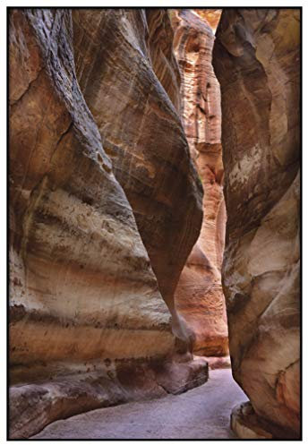 Panorama Gerahmtes Poster Siq-Schlucht Petra Jordan 35x50cm - Gedruckt auf Hochwertigem Starres Poster - Enthält Rahmen - Moderne Bilder Wohnzimmerdekoration - Bilder für Schlafzimmer