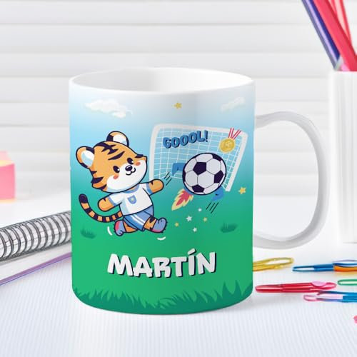 Transparent Gift Taza Personalizada con Nombre Infantil Fútbol. Regalos Originales para Niños y Niñas. Tazas Infantiles de Plástico. Regalos para Vuelta al Cole, Cumpleaños. Tazas Desayuno y Merienda