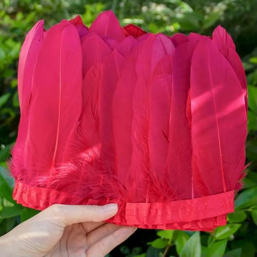 Flecos de plumas de ganso naturales para decoración de bodas, fiestas y ropa, 15-20 cm, color vino tinto, 10 yardas