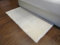 Reissner Lammfelle FP140 Echtes Schaffell rechteckiger Teppich Couchauflage Bettvorleger 140x60cm Weiss