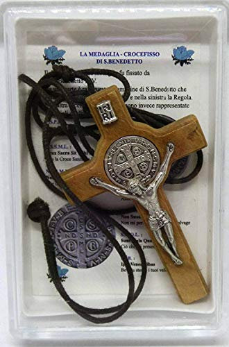 GTBITALY 10.301.90 LACSCA Kreuz San Benedikt aus Olivenholz mit Halskette 6 cm mit Geschenkbox und Gebetskette in italienischer Sprache