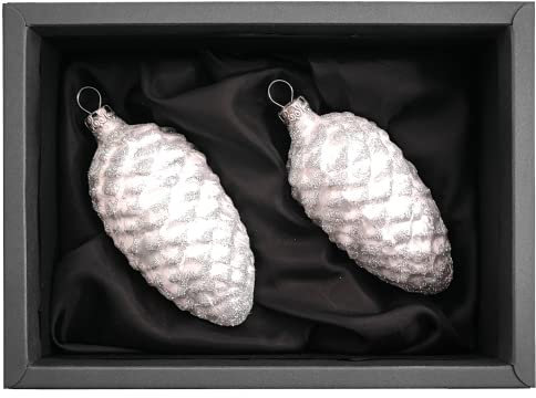 “Snow White iced” – Tannenzapfen | Christbaumschmuck weiß Ice