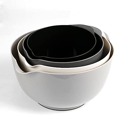 BoxedHome Grey Nesting Plastic Mixing Bowl Set with Pour Spout, Microwave and Dishwasher Safe, BPA Free Non-Slip Base, Set of 4 Size 1.7, 2.5, 3.5 and 4.5qt, Great for Prepping, Baking, Cooking