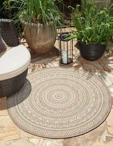 the carpet Mistra - robuster Outdoor Teppich, modern, Wetterfest & UV-beständig, für Balkon, Terrasse und Wintergarten Aber auch für die Küche geeignet, flachgewebt, Mandala, Natur, 120 x 120 cm Rund