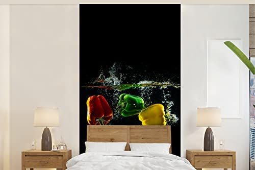 MuchoWow Papier peint Poivre - Végétal - Eau - Noir - Rouge - Vert - Jaune Papier peint photo 120x240 cm Papier peint imprimé