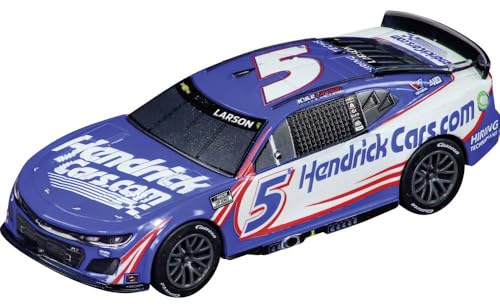 Carrera - 20064273 GO NASCAR Camaro NextGen ZL1 Hendrick Motorsports, Kyle Larson, No.5 | Maßstab 1:43 Slotcar | Kompatibel mit GO, GO Plus & Battery | Authentisches Design