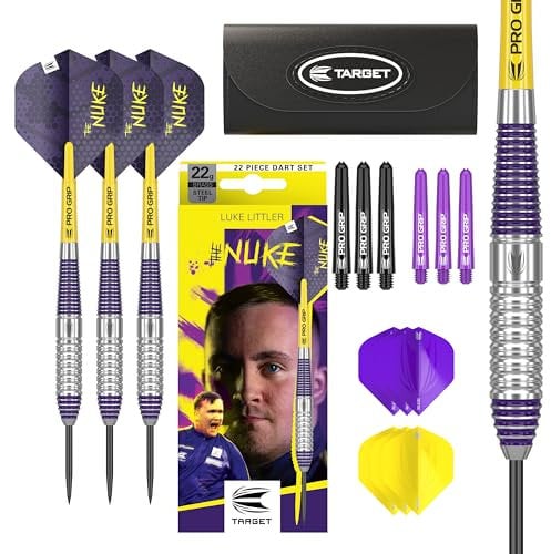 Target Darts Luke Littler Messing Stahlspitzen Dart Set – 22G Stahlspitzen Dart, The Nuke Player Edition Dart Set, Dart Flüge, Schäfte und Dart-Etui enthalten | Professionelles Dart Zubehör