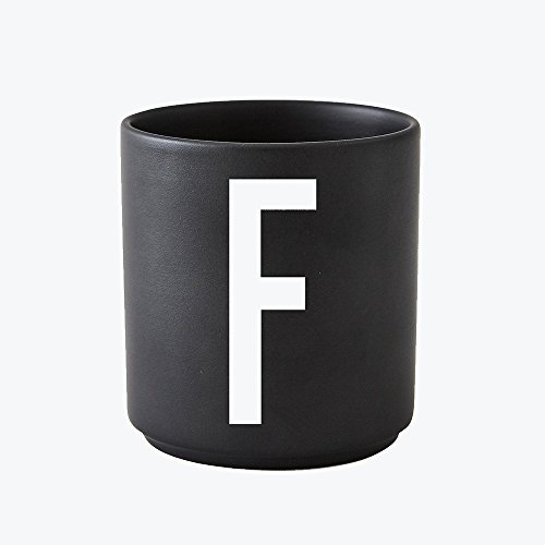 Design Letters - Becher - Buchstabentasse - Buchstabe: F - Porzellan - Schwarz - Arne Jacobsen
