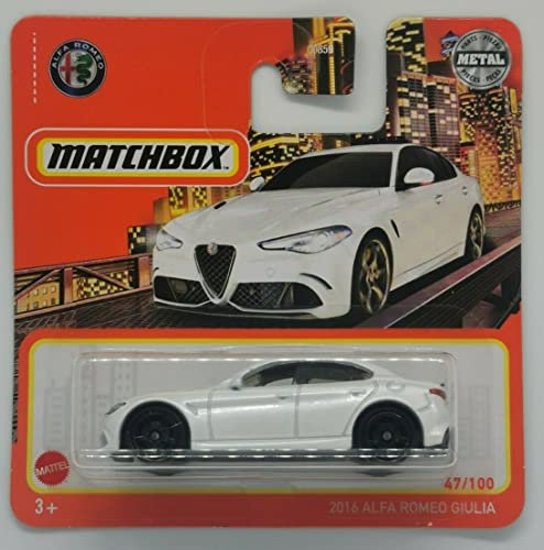 Matchbox 2021 47/100 2016 Alfa Romeo Giulia Weiß (kurze Karte)
