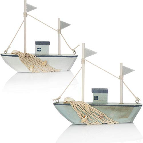com-four® 2X Maritimes Deko Schiff aus Holz - Fischkutter mit Fischernetz und Muscheln - Holzschiff zur Dekoration - Nautische Deko [Farbauswahl variiert!] (2 Stück Fischkutter - blau/weiß/beige)