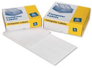 AVERY Zweckform CSTAMP.EU Textilstempel waschmaschinenfest (Namensstempel Kinder personalisierbar, mit Tastatur, Pinzette und Textilfarbe, Kleiderstempel 3 Zeilen;je 15 Zeichen, Schule, Kindergarten)