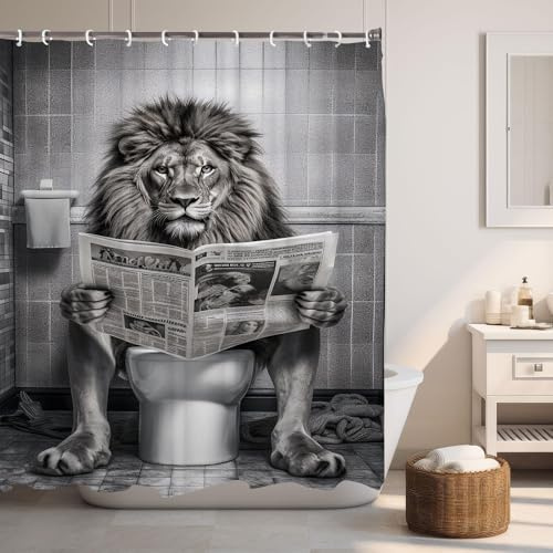 AUWUUA Lustiger Löwen-Duschvorhang 100x200cm/BxH Schwarz-Weiß Löwe Tier auf Toilette Humor Badezimmerdekor, Moderner Cooler Duschvorhang aus wasserdichtem Stoff für Herren, inklusive Haken