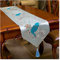 Dsnyu 34x205 cm Tischläufer Blau Blumen Gestickte Blumen und Pfau Polyester Tischläufer Abwaschbar mit Quaste