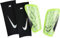 Nike Mercurial Lite Superlock Fußball-Schienbeinschoner, Volt/Barely Volt/Black, DN3609-702, L
