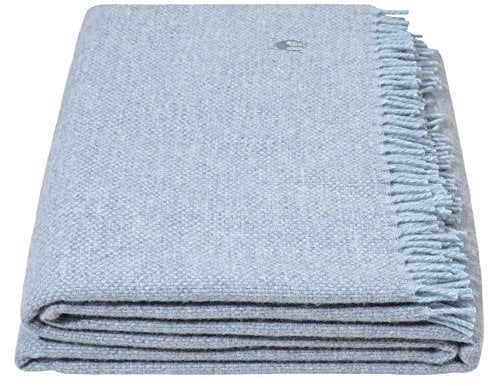Must Relax-Decke – Wolldecke – hochwertiges Plaid aus reiner Schurwolle mit Fransen – 130x190 cm – 505 powder blue – von ’zoeppritz since 1828’