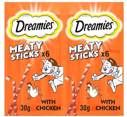 Dreamies Meaty Sticks Adult Cat Treats with Tasty Chicken 30g