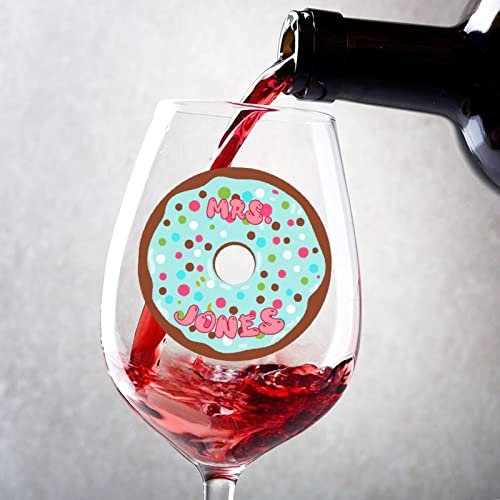 Rimego Juego de 2 copas de vino tinto con nombre personalizado, copas de vino de Navidad, regalo de 17 onzas para bodas, aniversarios, cumpleaños o inauguración de la casa