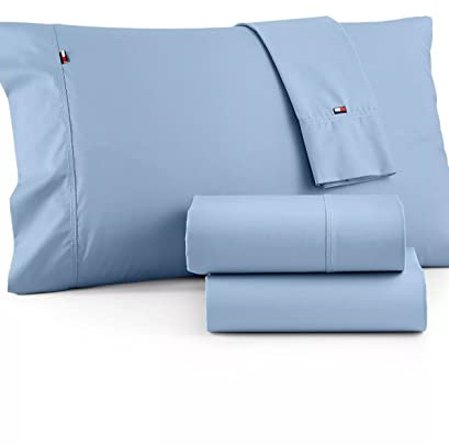 Tommy Hilfiger Signature Solid Sheeting 200 TC Set of 3 Sheet Set - 1 Flat Sheet, 1 Fitted Sheet & 1 Pillowcase, Twin XL Size, 100% Cotton (B Blue)