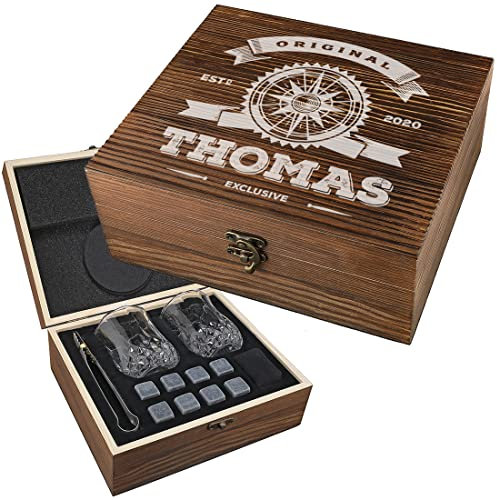 7-TLG Whisky Kühlsteine Set mit Wunschgravur - Motiv: Original Kompass - personalisiert - 1x Holzkiste, 2X Whiskeygläser, 9X Steine, 1x Beutel, 1x Zange - Tumbler, Glass - Gentleman - Birthday