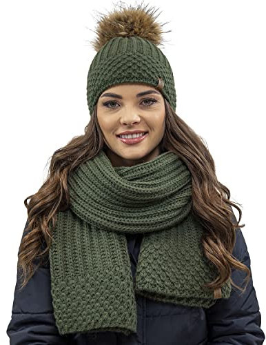 VIVISENCE Trendiger Damen Winter Set Aus Bommelmütze Mit Schal Aus Wärmendem Garn Mit Vlies-Innenfutter Antistatische Perfekte Passform Für Kalte Wintertage Modisches Design, Grün,Einheitsgröße