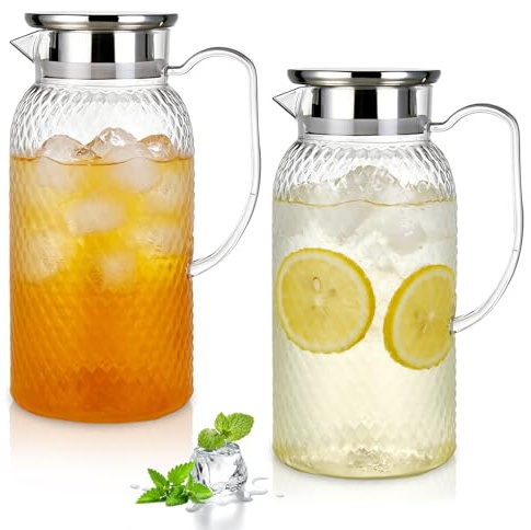 2 Stück Wasserkaraffe mit Deckel 1,8L, Wasserkrug mit Deckel aus PC, Karaffe hitzebeständig & bruchsicher, Kühlschrankkrug für Wasser, Saft und Tee
