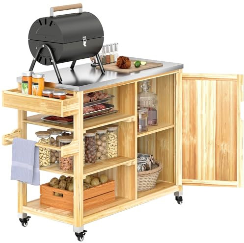 Outsunny Carrito de Parrilla Carrito de Barbacoa de Madera Carro de Servicio con 4 Ruedas Estantes Armario Encimera de Acero Inoxidable Toallero y Especiero para Jardín Patio 134,5x50x91,5 cm Natural