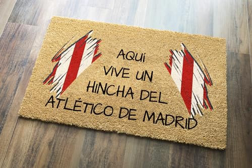SAQUITOMAGICO Felpudo Atlético de Madrid | Felpudo Original y Divertido para Aficionados al Fútbol | Alfombra de Entrada Antideslizante para Casa | Decoración de Hogar para Hinchas Colchoneros
