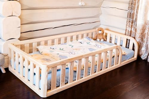 Mandrele - Montessori Bett, Bodenbett mit Lattenrost, Rausfallschutz Bett, Kinderbett, Holzbett mit Bettgestell für Jungen und Mädchen, 200x120cm, Natur Holz