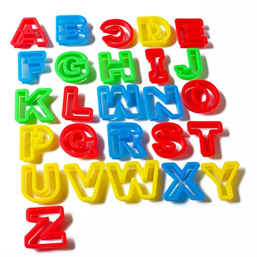 Carykon Kit d'emporte-pièces pour pâte à modeler avec 26 lettres majuscules - Couleurs assorties (alphabet)