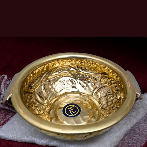 Brass Urli Bowl Set for Home Decor Indian 6.5 Inch | Decorative Bowl, Urli Decoration, Gift for House Warming | Brass Finish Urli for Floating Candles, Flowers | Lotus Urli Bowl for Diwali Diya