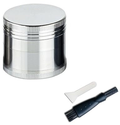 Grinder Crusher | Metall | Kräutermühle Gewürzmühle | ⌀ 4 cm | Farbe: Silber | 4-teilig | Set mit Bürste & Schaber