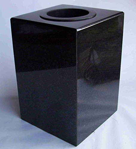 designgrab SS1 Vase funéraire design en granit suédois Noir