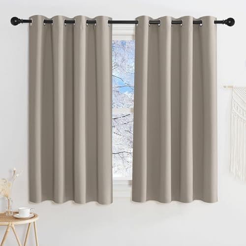 KGORGE Ösen Gardinen Blickdicht Thermo Vorhänge gegen Hitze 2er Set 135 x 140 cm(HxB) Verdunkelungsvorhang Kurz Wohnzimmer, Sandfarben