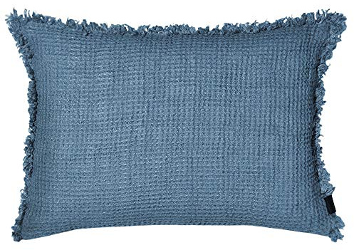 Honeybee -Kissenbezug – weiche Kissenhülle aus Leinen – einfarbig gewebt – mit Fransen aus Naturmaterialien – 40x60 cm – 545 denim – von ’zoeppritz since 1828’