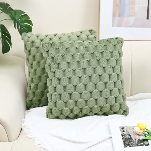 Gemdoit Pack of 2 Green Plush Cushion Covers 45 x 45 cm, Pineapple Texture Plush Cushion Cover, Home Decoration Pillowcases Suitable for Living Room Sofa Bedroom