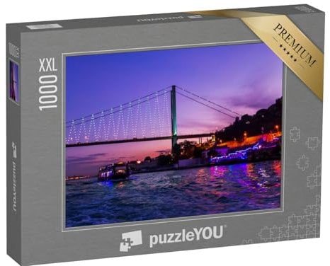 Puzzle 1000 Teile XXL „Bosporus-Brücke bei Sonnenuntergang, Istanbul Türkei, Boot fährt in die Nacht hinein Bosporus“