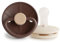 FRIGG Little Viking Silikon Schnuller | 2'er Packung | Silikon Sauger | BPA-Frei | Hergestellt in Dänemark | Symmetrischer Sauger in Kirschform | (Cocoa/Cream, Größe 2 (6-18 Monate))