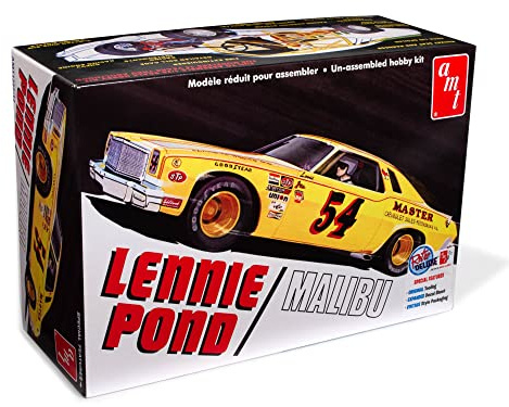 Round2 591352-1/25 Lennie Pond 1974 Chevy Malibu Stock Car - Maßstab 1:25